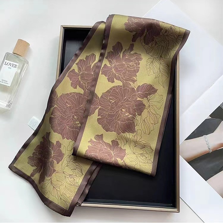 Spring and Autumn Korean versatile small silk scarf, women's narrow long scarf, scarf, belt, ribbon, bag decoration, ins ribbon details Picture