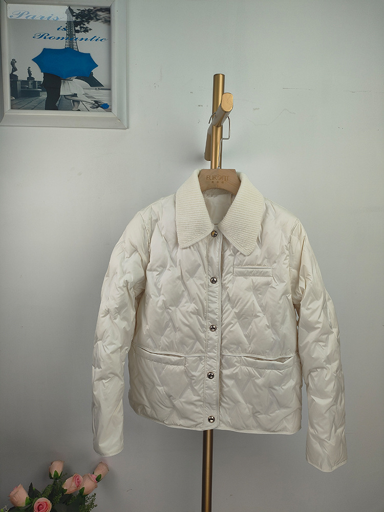 Light and thin down jacket for women, short style, 2025 winter new style, petite, fashionable and high-end white duck down and wool woven coat for women pic 8