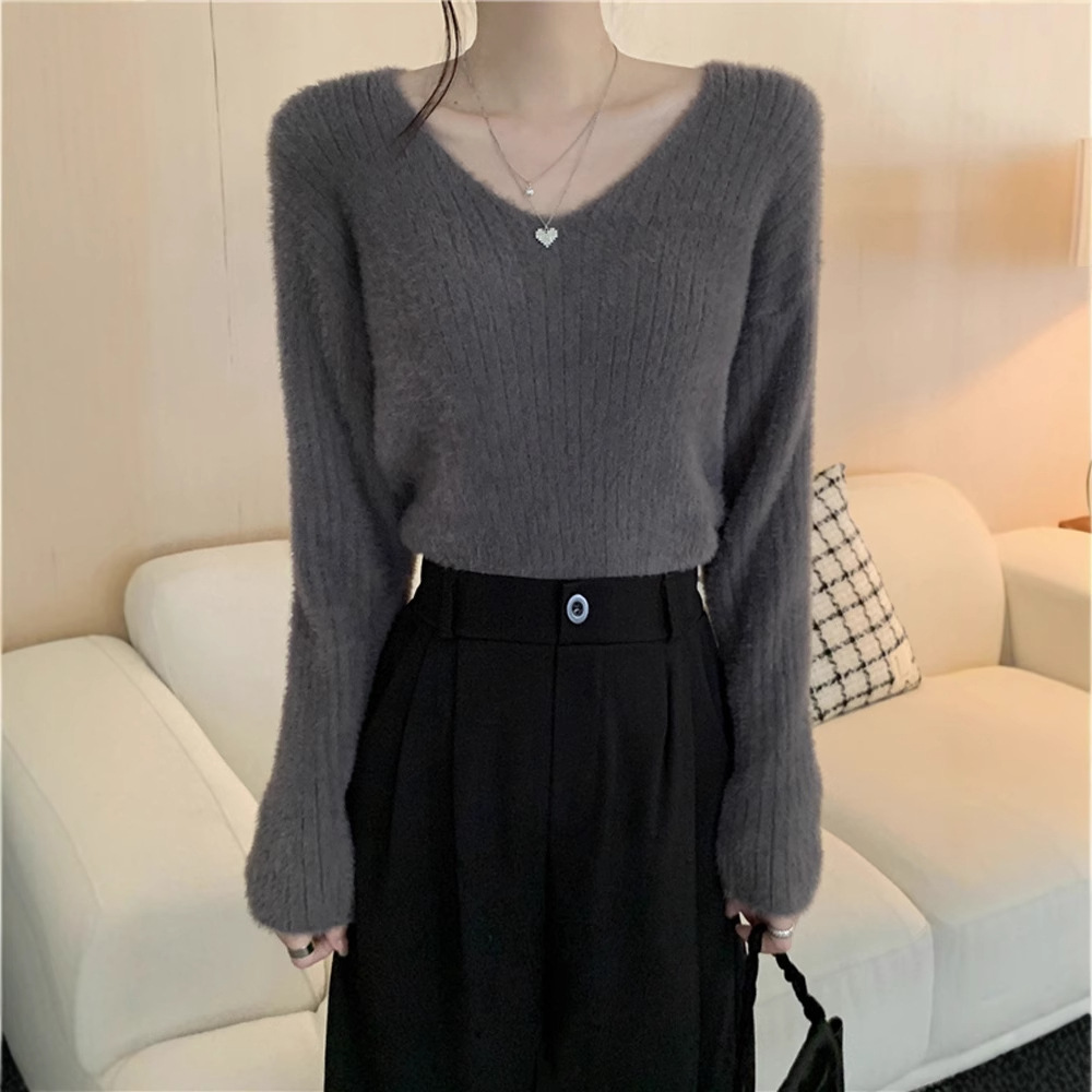 秋冬新款v领软糯水貂毛衣女慵懒风内搭针织打底衫显瘦长袖上衣女图