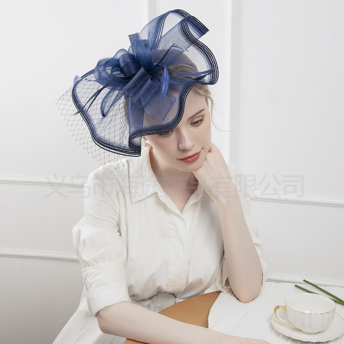 وشعر العرائس المأدبة المأدبة المأدبة والأوروبية details Picture