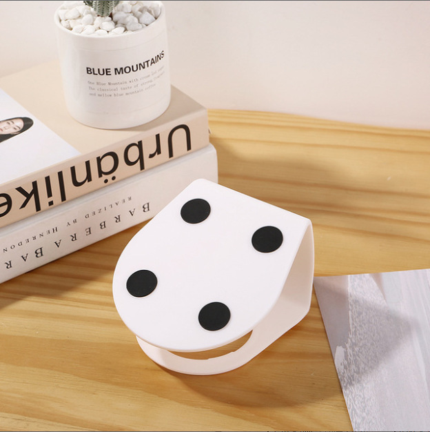 New slanted CAT BOWL, cat food bowl, cat ear bowl, slanted transparent single bowl, cat bowl, pet bowl in stock for wholesale Application Scenario