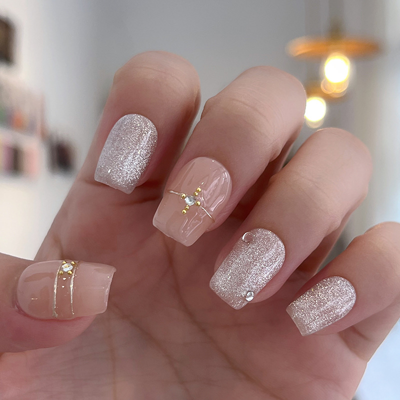 Summer Pure Hand-Worn Nail Short Pure Desire Gentle Ice Diaphanite Cat Eye Phototherapy Nail Removable Fake Nail