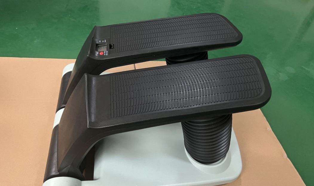 Air stepping machine, air pressure stepping machine, elderly rehabilitation machine, mountain climbing training machine Specification image