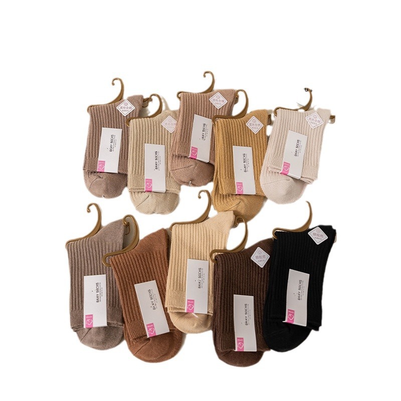 Cotton socks for women, Maillard solid color anti-odor and sweat-absorbing double-needle boneless mid-tube socks, Japanese-style cotton beige pile socks Item Picture