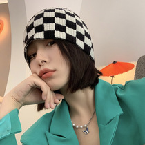 One hundred not tired of seeing ~ checkerboard checkerboard baotou hat female autumn Korean version of a hundred network red pile hat ins tide cold hat female