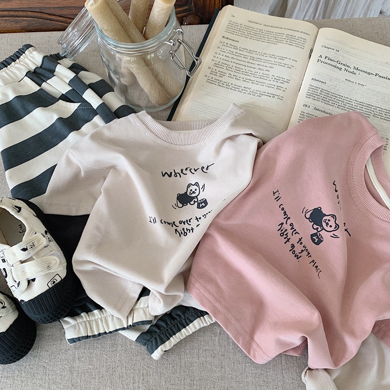 Korean children's spring and autumn clothing for boys and girls, two long-sleeved T-shirts, children's casual hoodie, autumn T-shirt for boys details Picture