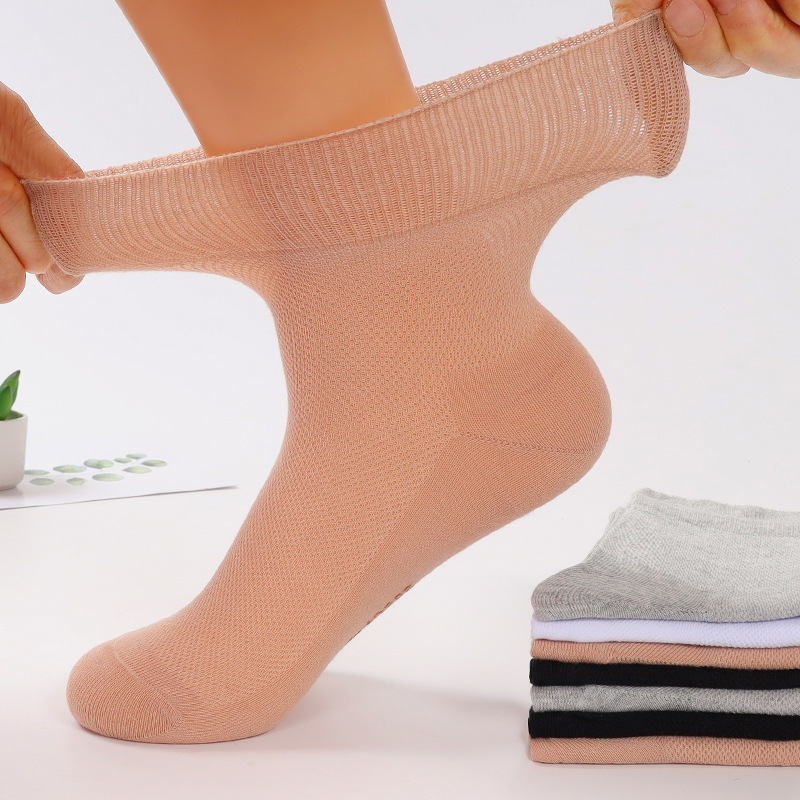 Huabang Jin Loose Thin Middle-Aged And Elderly Loose Socks Female Cotton Socks Pregnant Women Loose Feet Mesh Mother Tube Socks details Picture