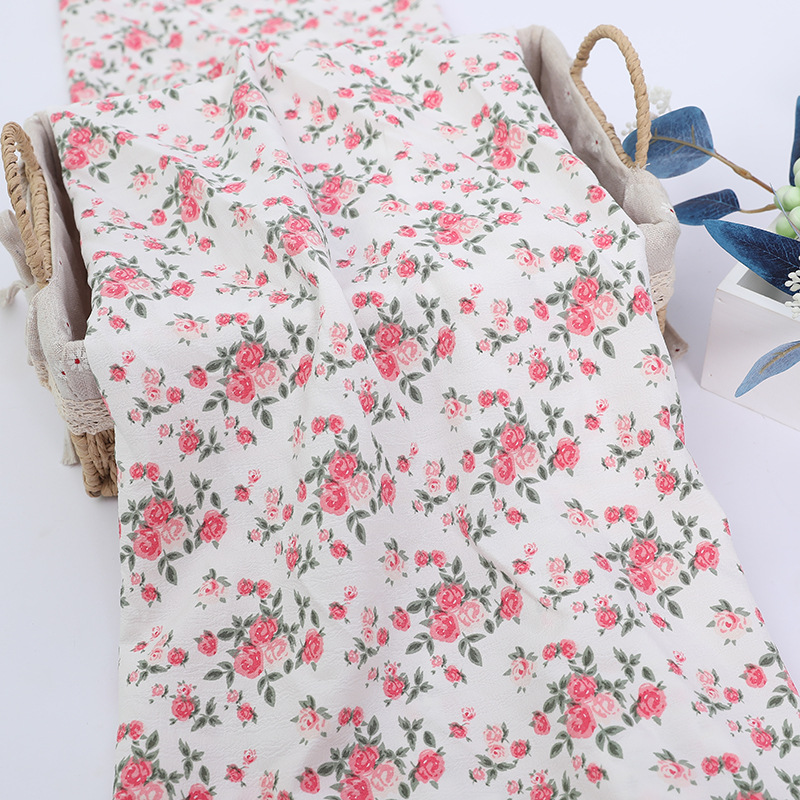 Black printed fabric, fashionable floral print dress, Hanfu, bubble pattern fabric, polyester Austrian stripe chiffon, half-life skirt fabric Specification image