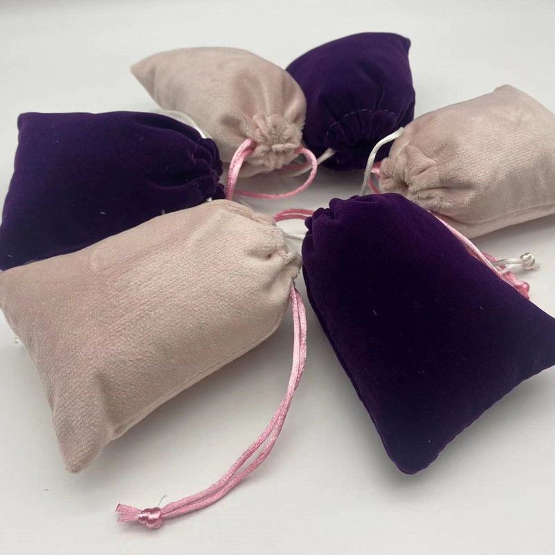 Factory stock custom-made velvet drawstring bags, velvet storage bags, drawstring bags, black drawstring bag wholesale details Picture