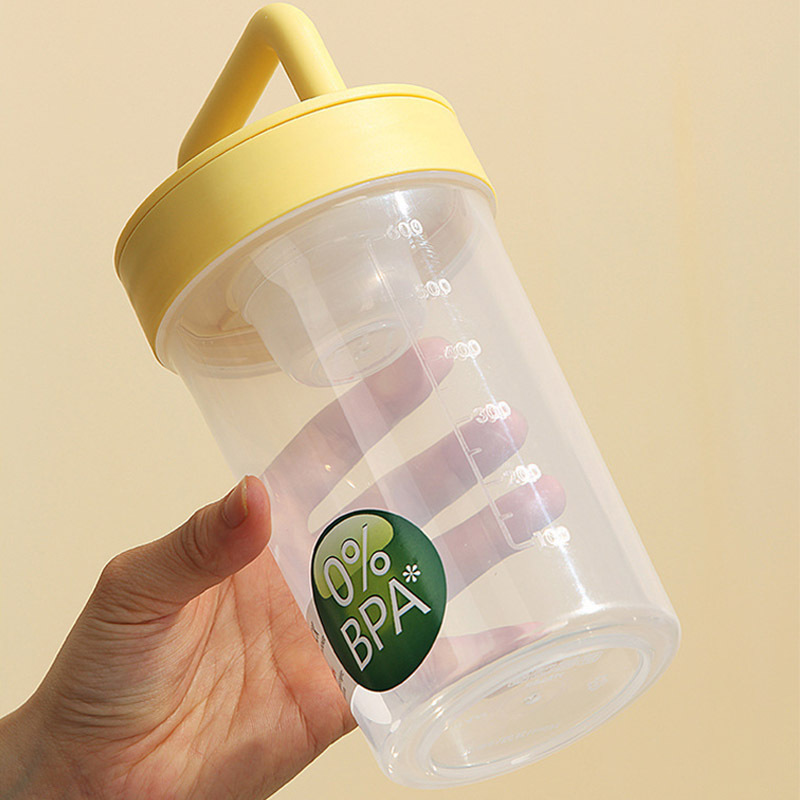 Aiyouhui portable fruit salad cup, vegetable salad lunch box, light food cup, fat-reducing cup, breakfast cup, double-layer yogurt Application Scenario