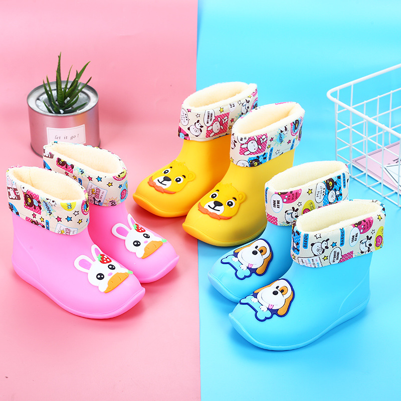 儿童雨鞋加绒产品图