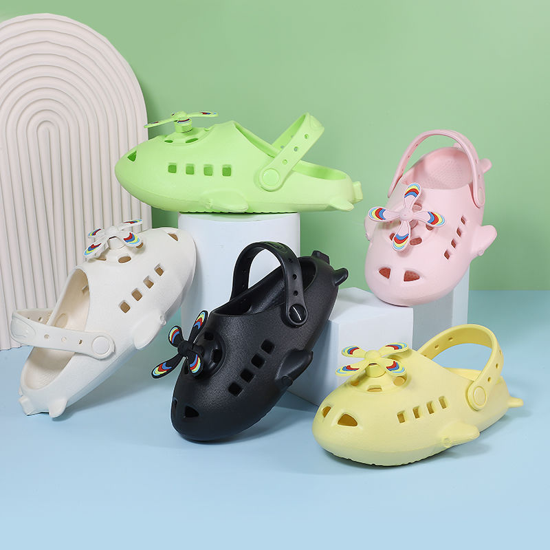 Children's Crocs Summer Boys And Girls Non-Slip Bag First Two Wear Cartoon Slippers Wear Female Parent-Child Eva Slippers