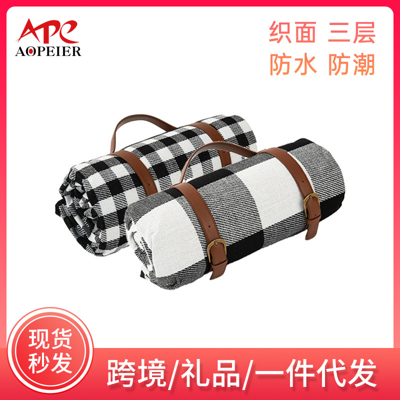 Off-the-shelf thickened leather strap picnic mat Outdoor picnic camping waterproof mat picnic cloth camping beach mat full figure