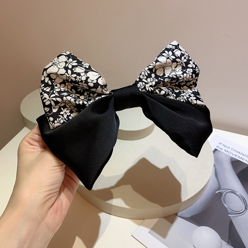 Headwear Bow Hair Accessories Simple White Deer With Low Ponytail Hair Lead Rope Female Hair Rope Streamer Large Hair Band Application Scenario