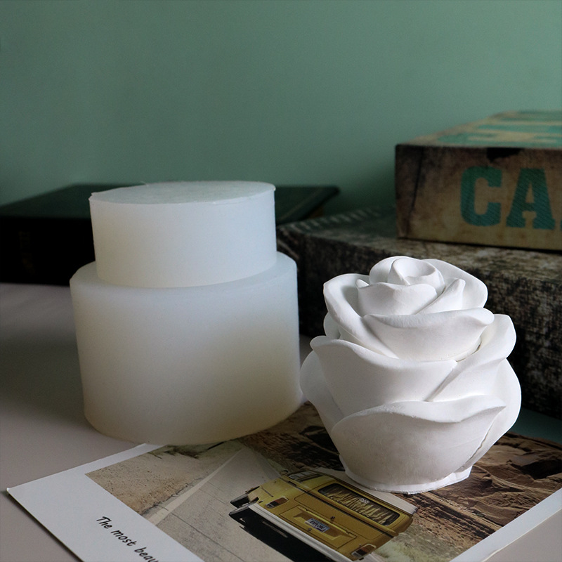 diy rose flower storage box silicone mold, Valentine's Day scented candle ornament, candlestick plaster mold Application Scenario