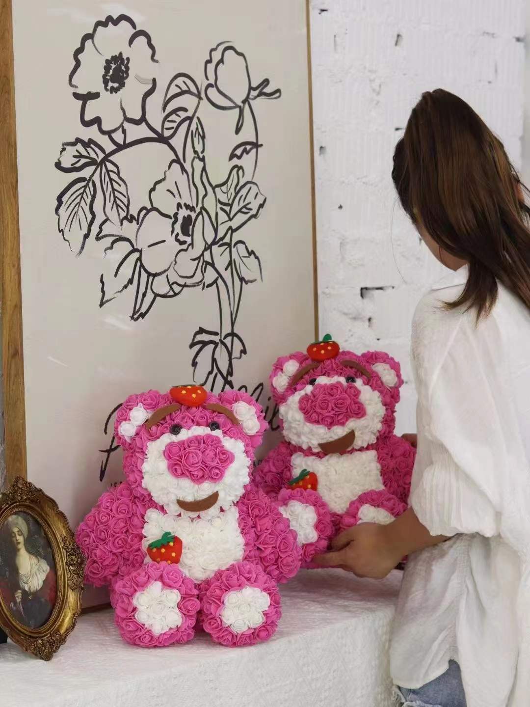 永生花草莓熊七夕礼物草莓熊毛绒玩具情人节礼物独角兽永生花批发细节图