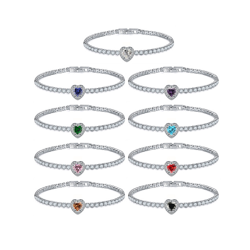 The heart-shaped full diamond bracelet of Kashi Jewelry is selling well during a live stream. It is a fashionable and luxurious cross-border creative micro-inlaid zircon jewelry from Europe and America Item Picture