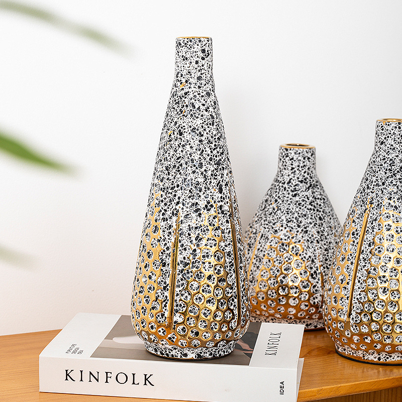 2024 New Ceramic Flower Bottle Electroplating Flower Machine Wholesale Home Living Room Decoration Simple Nordic Foreign Trade Dry Flower Vase Simulation Flower Belt Vase Ceramic Vase Wholesale details Picture