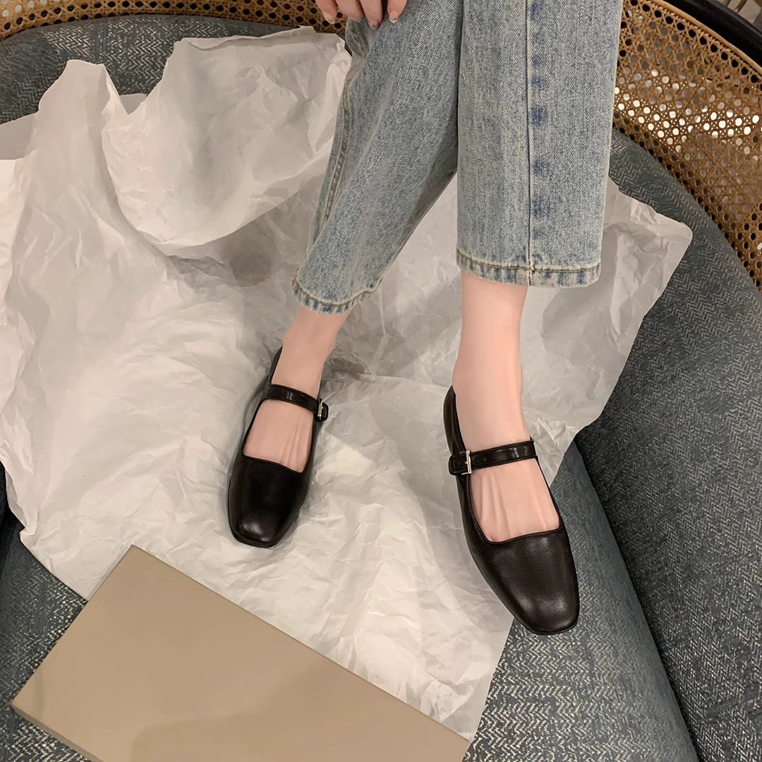 女式时装单鞋实物图