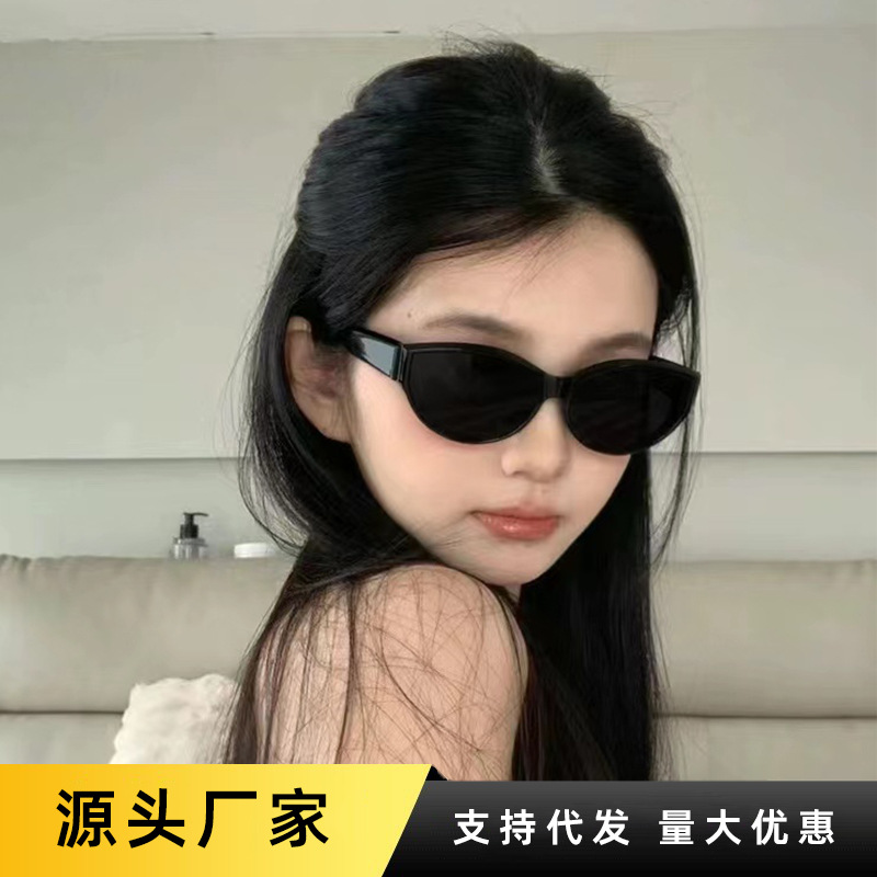 严选太阳镜小脸jennie同款墨镜女辣妹猫眼小框gm眼镜防紫外线批发