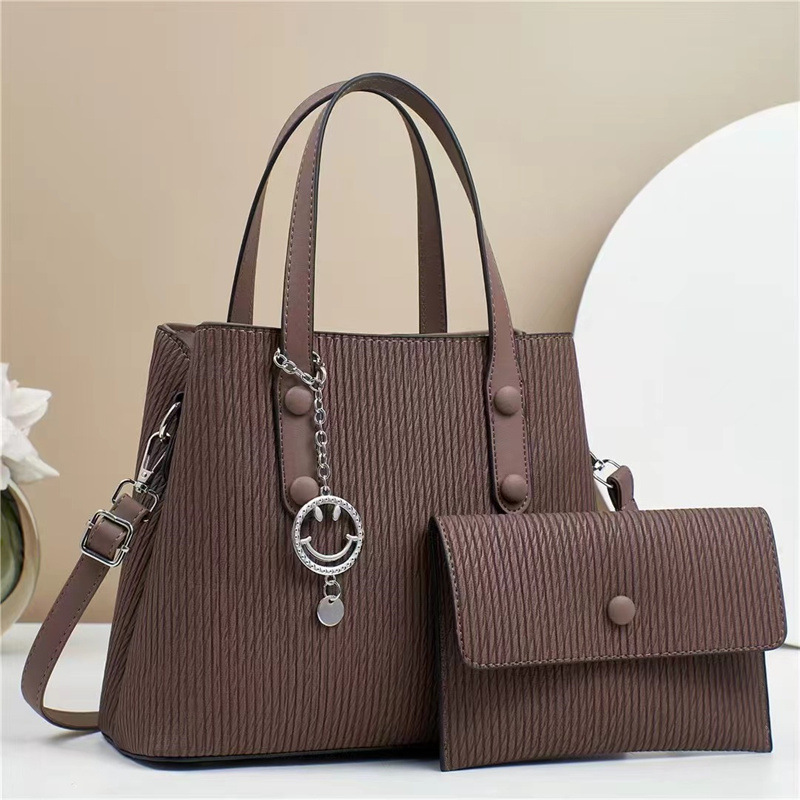 En stock nuevo estilo rayas colgantes de mujer bolsos tendencia bolsos de mujer premium sense un hombro bolsos crossbody moda bolsos mujer Item Picture