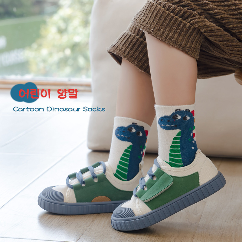 2023 Autumn Boys' mid-calf socks, dinosaur cotton socks, baby boys' cartoon socks, spring and autumn boys' socks, children's socks Application Scenario