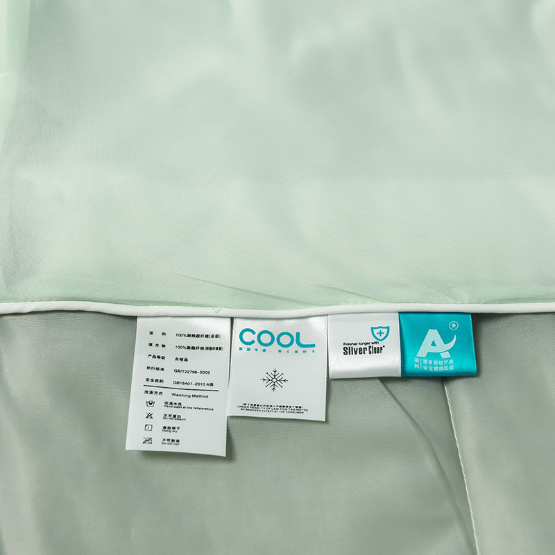 Factory direct sales of Class A ice cream cool summer quilts, air-conditioned quilt cores, washable summer cool quilts, summer thin quilts wholesale Application Scenario