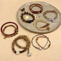 New Chinese vintage sandalwood beaded bracelet set Chinese style Hanfu flower string temperament Zen wind hand ornaments