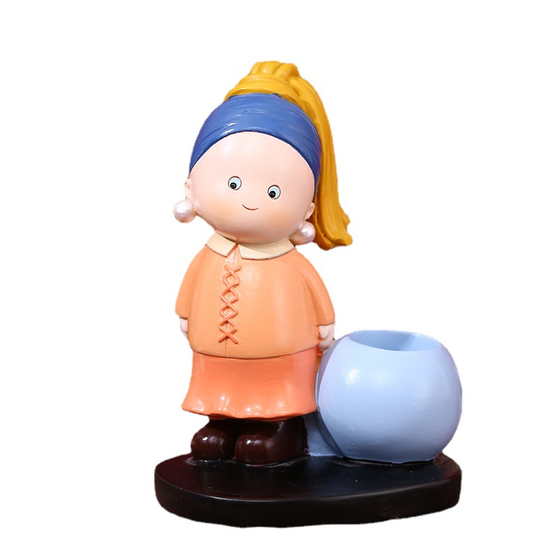 The Great Artist Art Museum features a birthday gift for a girl wearing pearl earrings, a Mona Lisa, a Van Gogh mobile phone stand, and a pen holder Item Picture