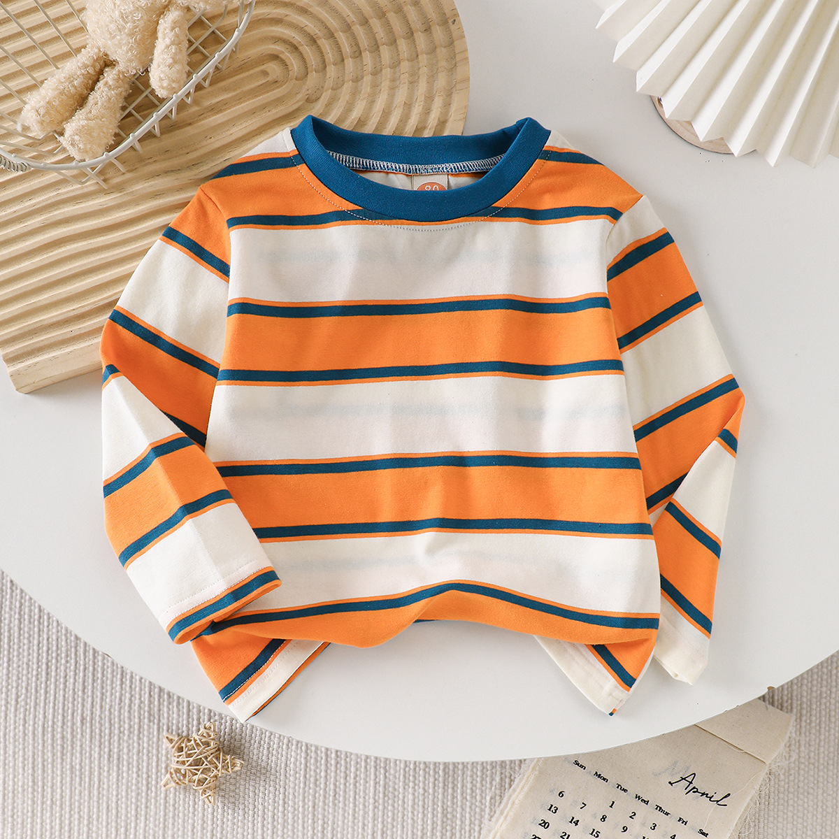 Children's long-sleeved T-shirt, loose and fashionable, autumn children's color-blocking striped, stylish spring clothing, round-neck top, casual children's wear Item Picture
