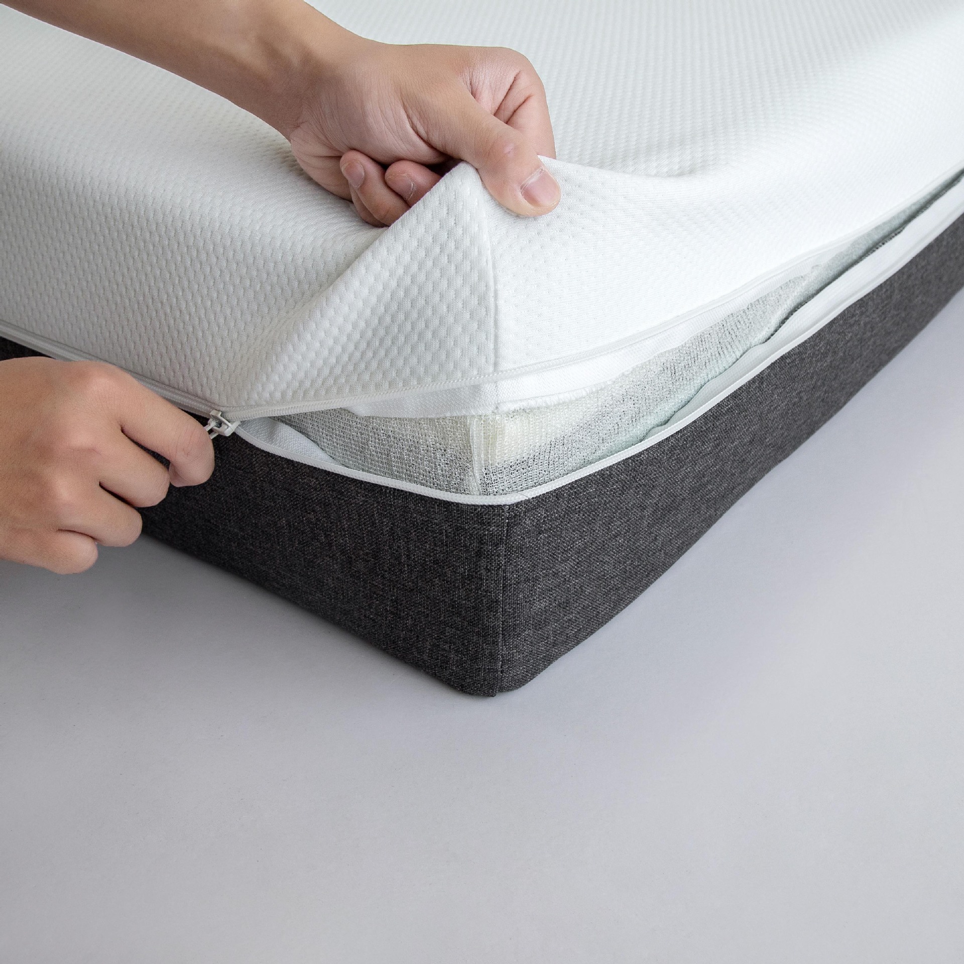 Export cross-border exclusive sponge mattress compression roll package for home and hotel soft cushion Simmons memory foam mattress details Picture