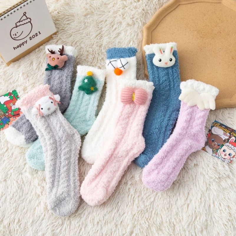 Dolls, twisted girls' socks, thick and warm for autumn and winter, cute cartoon dolls, coral fleece mid-calf socks, home sleep socks details Picture