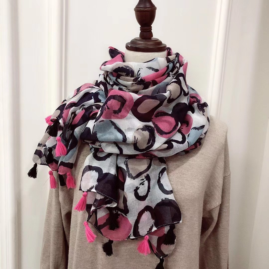 Spring And Autumn Japan And South Korea Sweet Spring Spot Women Plain Print Decorative Red Flowers Autumn And Winter Scarf Large Shawl details Picture