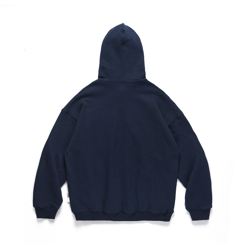 A loose-fitting, retro sporty style men's hoodie with a bold cursive pattern from the high streets of Japan, South Korea, Europe and America Application Scenario
