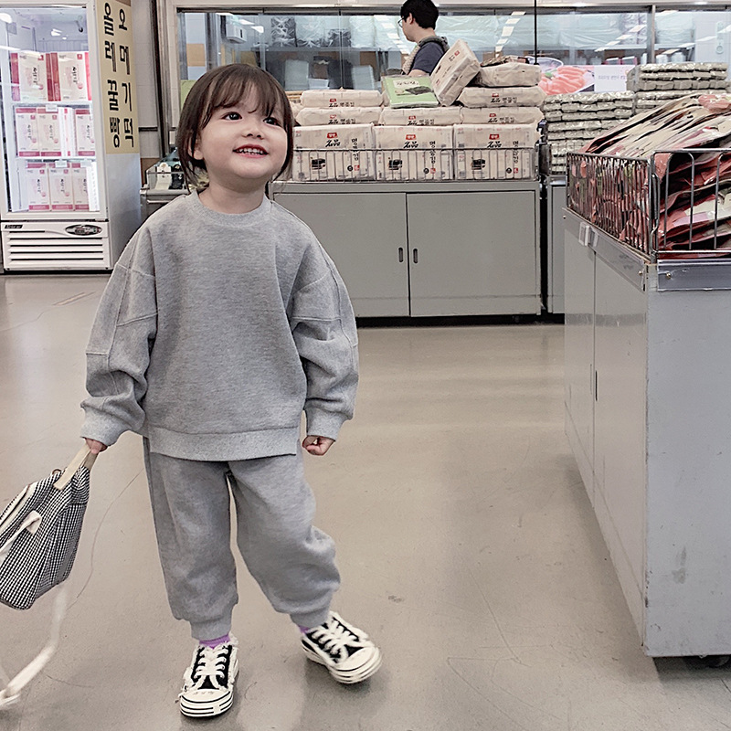 Spring and Autumn long-sleeved suits for boys and girls 2022 New stylish children's clothes, Korean-style girls' two-piece sports set Application Scenario