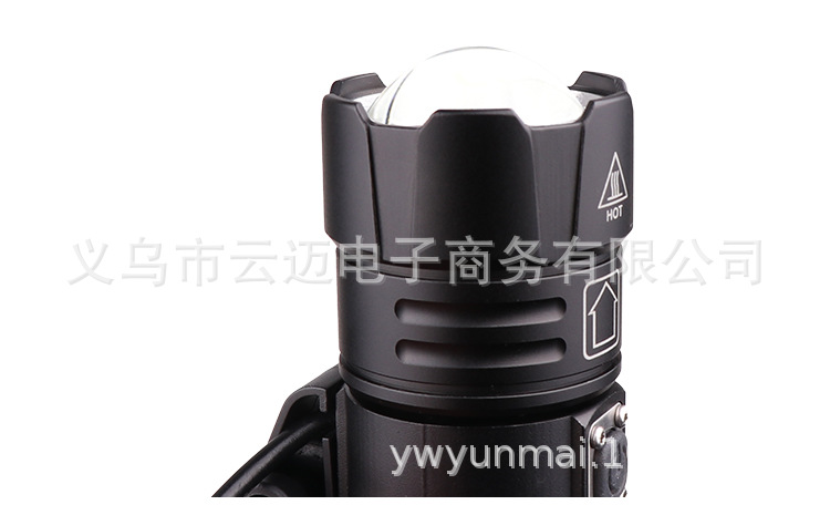 The new cross-border XHP70 telescopic zoom headlamp, USB charging, battery level display, large lens XHP70 strong headlamp pic 13