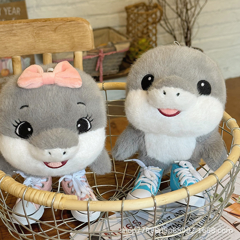 山海经小鲨鱼可爱山海经小鲨鱼毛绒玩具公仔睡觉布娃娃玩偶儿童生