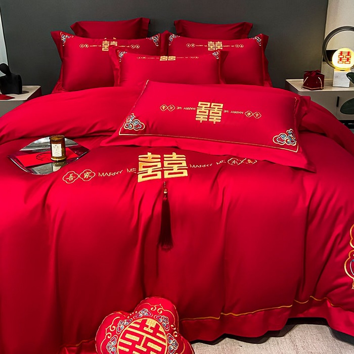 Washed and brushed wedding embroidered skin-friendly cotton bed sheet and duvet cover, a bright red wedding dowry set of six pieces