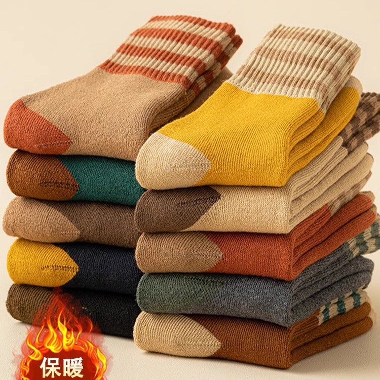 Calcetines stand de piso de una pieza de reemplazo de pelo calcetines de peluche de mujer de otoño e invierno medias de toalla más grueso calcetines de sueño caliente pies no congelados calcetines de piso ins una pieza de reemplazo de pelo Application Scenario