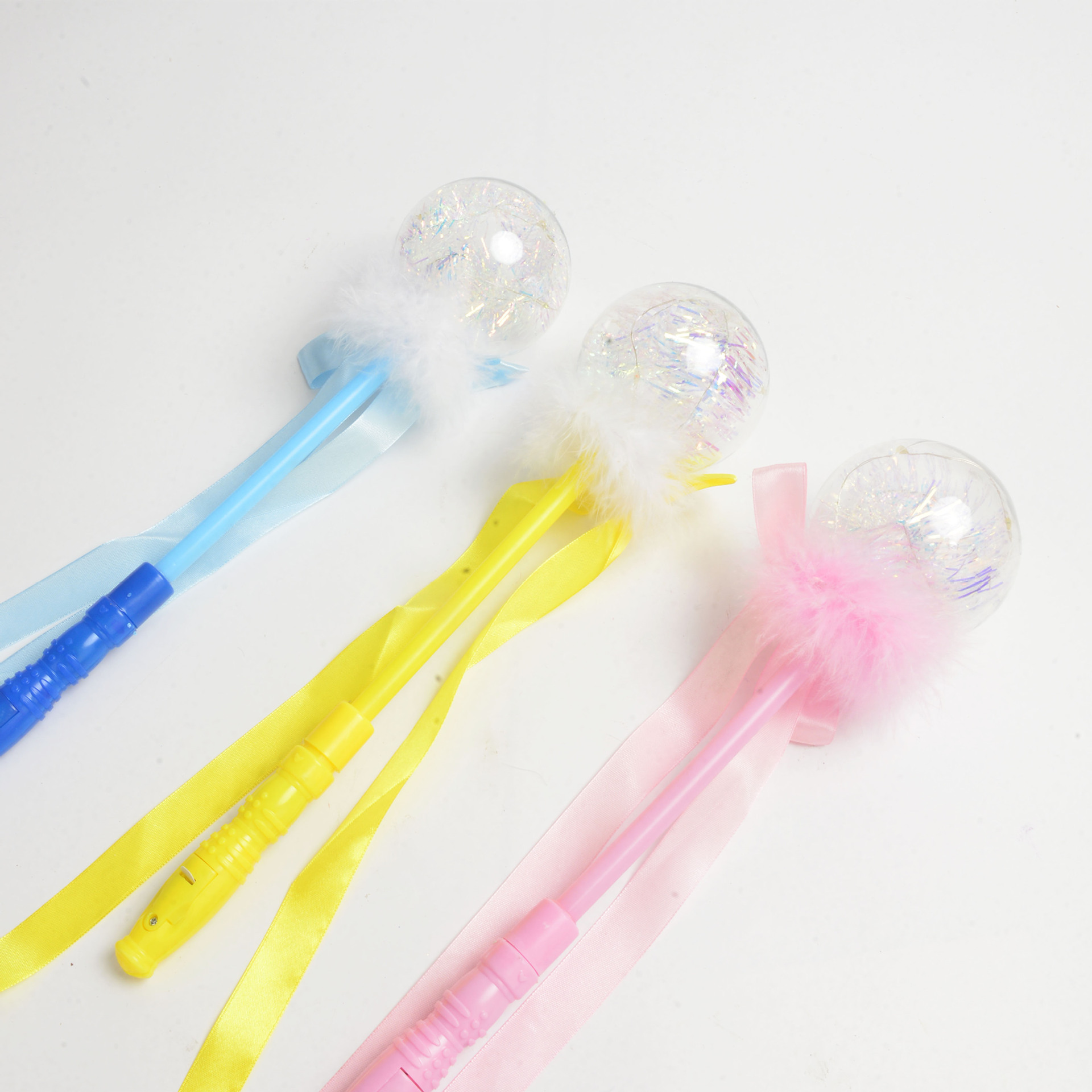 2022新款爆款透明球彩带羽毛蝴蝶结仙女棒儿童玩具手持发光玩具