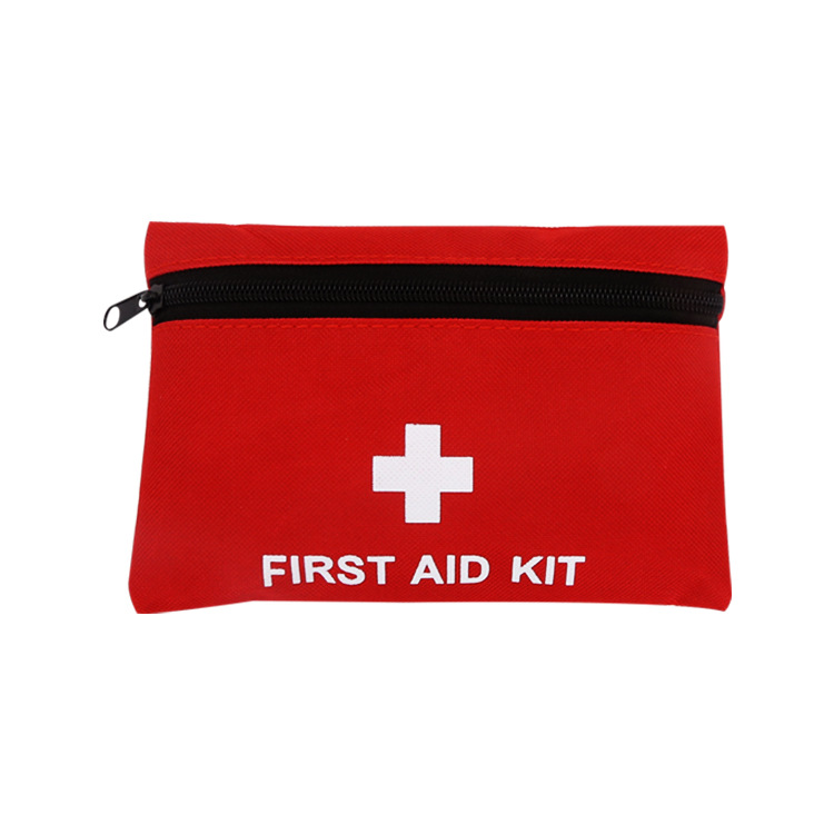 Cross-Border Outdoor Convenient First Aid Kit 12 Kinds Of 35 Pieces First Aid Kit Wilderness Travel Survival Kit Application Scenario