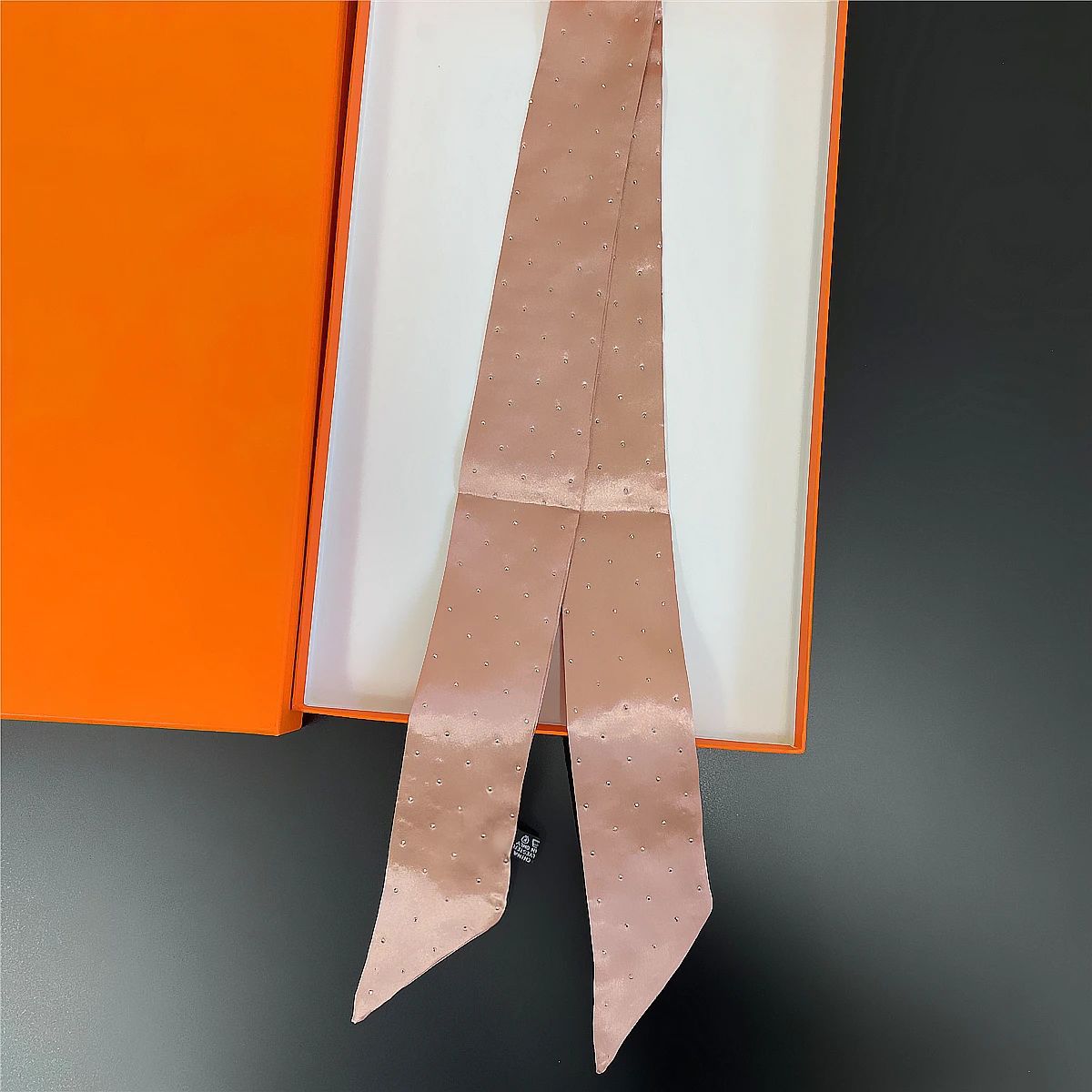 Scarf Women Korean Decorative Short Tie Blingbling Hot Diamond High-Quality Color Ding Small Scarf Multi-Functional Scarf Specification drawing