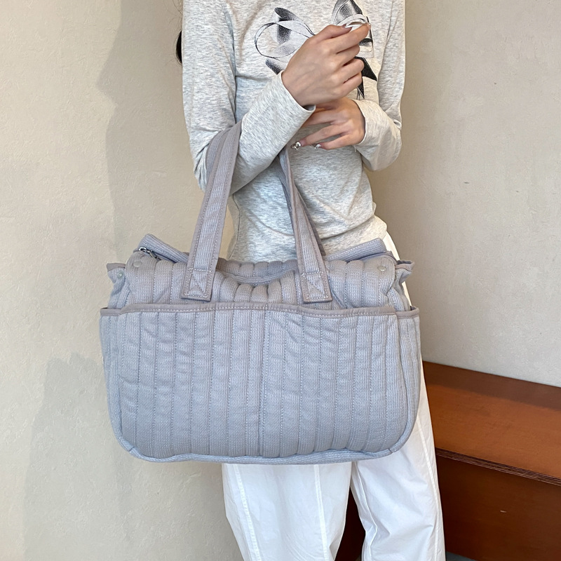 Best-selling mommy bag, fashionable Korean-style women's bag, tote bag, large-capacity, hand-held storage bag for mothers and babies