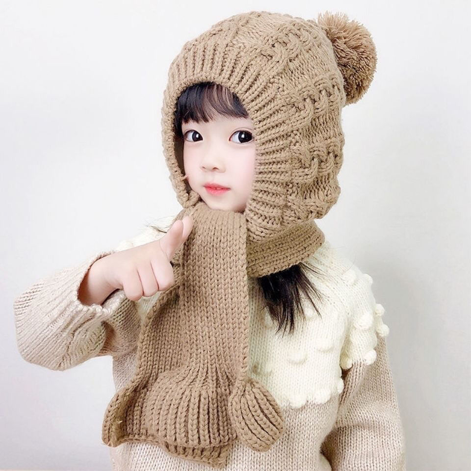 Korean-style cute and super adorable girls' woolen cap with fleece and thickened fabric, children's hat and scarf all-in-one hat, autumn and winter baby hat Application Scenario