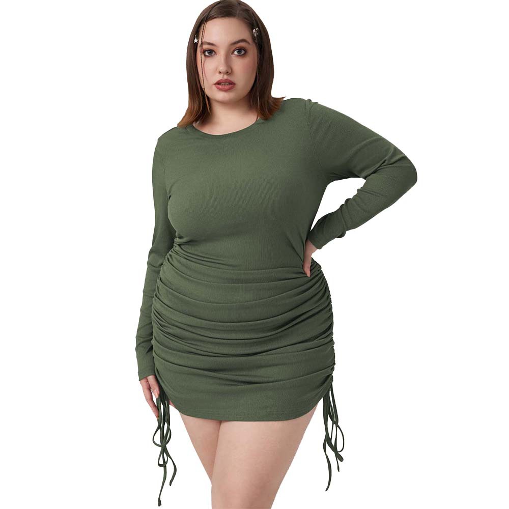 A simple and elegant plus-size women's dress with a round neck and a short skirt for cross-border trade in autumn and winter 2024 Item Picture