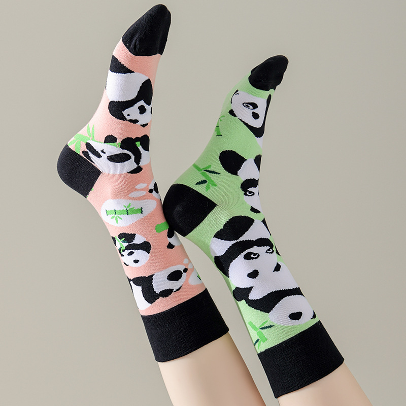 Original Design Men And Women Ab Asymmetrical Tide Socks Ins Style Street Personality Cartoon Ab Creative Men And Women's Mid-Tube Socks Application Scenario