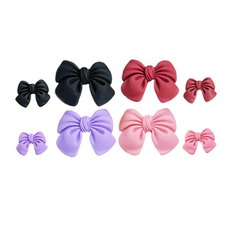 Cartoon simulation bow tie diy resin accessories, phone cases, cream glue DIY hair clips, wholesale of handcrafted materials Item Picture