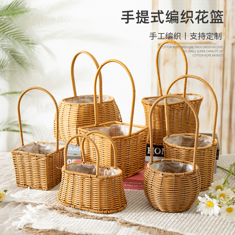 Woven flower baskets, hand-held fresh flowers, straw and bamboo weaving, postpartum care handcrafted baskets, baby eggs, home decoration flower baskets details Picture