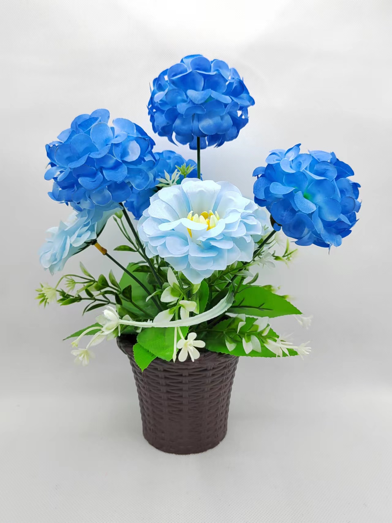 Artificial bamboo basket hydrangea bonsai ornaments, interior decoration, home desktop ornaments, artificial hydrangea artificial flower decorations