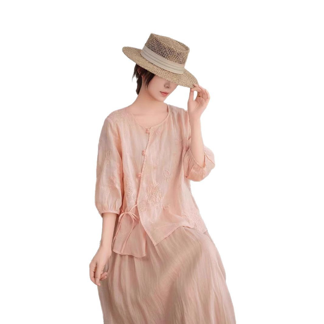 "National Trend 2025 New Chinese-style Summer slanted lapel button Zen-inspired top, retro Chinese style solid color embroidered artistic T-shirt. Item Picture